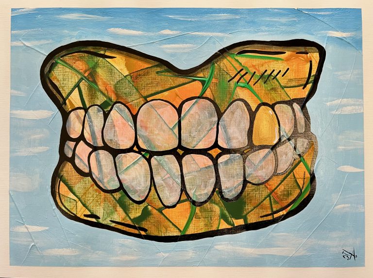 Die Arbeit „Die ungespielte Wahrheit“ zeigt sich wie ein leises Innehalten, ein Moment zwischen Möglichkeit und Zurückhaltung. Die Violine liegt nicht einfach im Raum, sie ist in den Himmel gehoben und durch ihren klar gesetzten Schlagschatten entsteht eine zweite Ebene; eine Art seelische Zwischenschicht. Diese Schattenebene wirkt wie der Resonanzraum innerer Wahrheiten, jener Ort, an dem Gedanken vibrieren, bevor sie ausgesprochen oder gespielt werden. Der Bogen, diagonal darübergelegt, markiert keine Bewegung, sondern eine Schwelle. Er wirkt wie ein Strich durch eine unausgesprochene Zeile, ein Hinweis darauf, dass Klang und Wahrheit manchmal warten müssen, bevor sie Gestalt annehmen dürfen. Diese Geste macht die Violine zu einem Symbol für die Zurückhaltung, die wir im Angesicht von Verletzlichkeit empfinden. Im Korpus des Instruments pulsieren warme orangene Akzente. Sie stehen für die kreative Energie, die bereitsteht, aber noch nicht freigesetzt wird – wie eine Glut unter der Oberfläche. Der Himmel, mit seinen fließenden Wolken und weiten Strukturen, bildet den offenen Raum, in dem diese innere Spannung sichtbar wird. Er ist nicht rein dekorativer Hintergrund, sondern die äußere Welt, in der sich innere Wahrheiten bewähren müssen. Die Violine in ihrer schattenumrandeten Schwebeposition scheint in ihn hineinzuhorchen, als suche sie nach dem richtigen Moment für ihren ersten Ton. So verweist die Arbeit auf die fragile Schönheit des Ungesagten. Auf jene Wahrheit, die bereits existiert, aber noch nicht erklingt. Eine Wahrheit, die wie die Violine selbst bereitliegt in zwei Ebenen zugleich und darauf wartet, dass jemand den Mut findet, den Bogen zu heben.